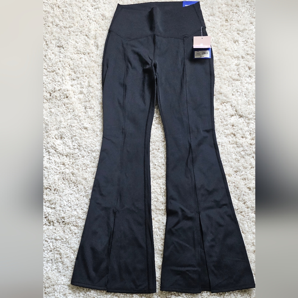 JoyLab Black Flare High Rise Legging. Size M